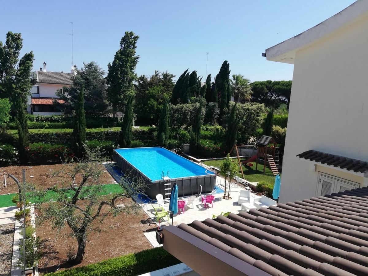 バーリCasa Agapantus Con Piscina Da Giugnoアパートメント エクステリア 写真